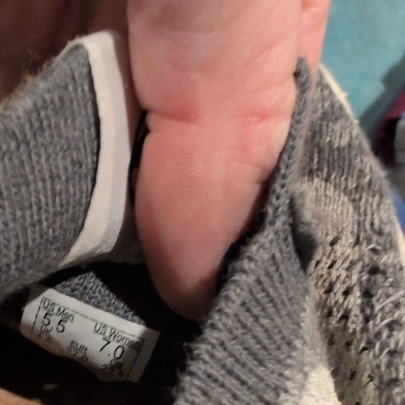 Vans UltraRange Knit Gray and White Sneakers - Picture 3 of 4